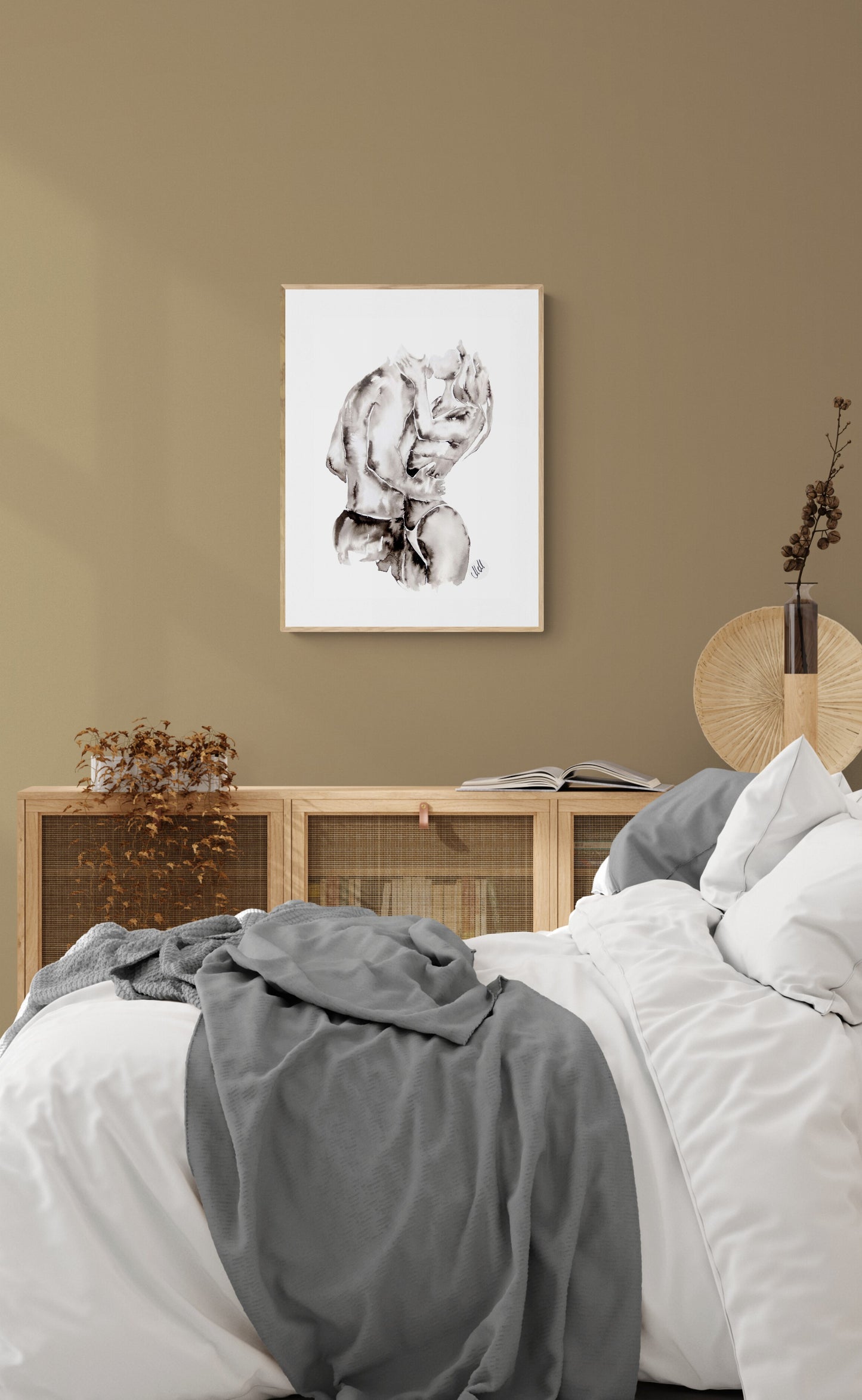 Original black and white ink wall art. Minimalist couple painting capturing love and intimacy. Elegant erotic/romantic artwork, perfect for bedroom decor, bathroom painting or a romantic gift for lover or partner