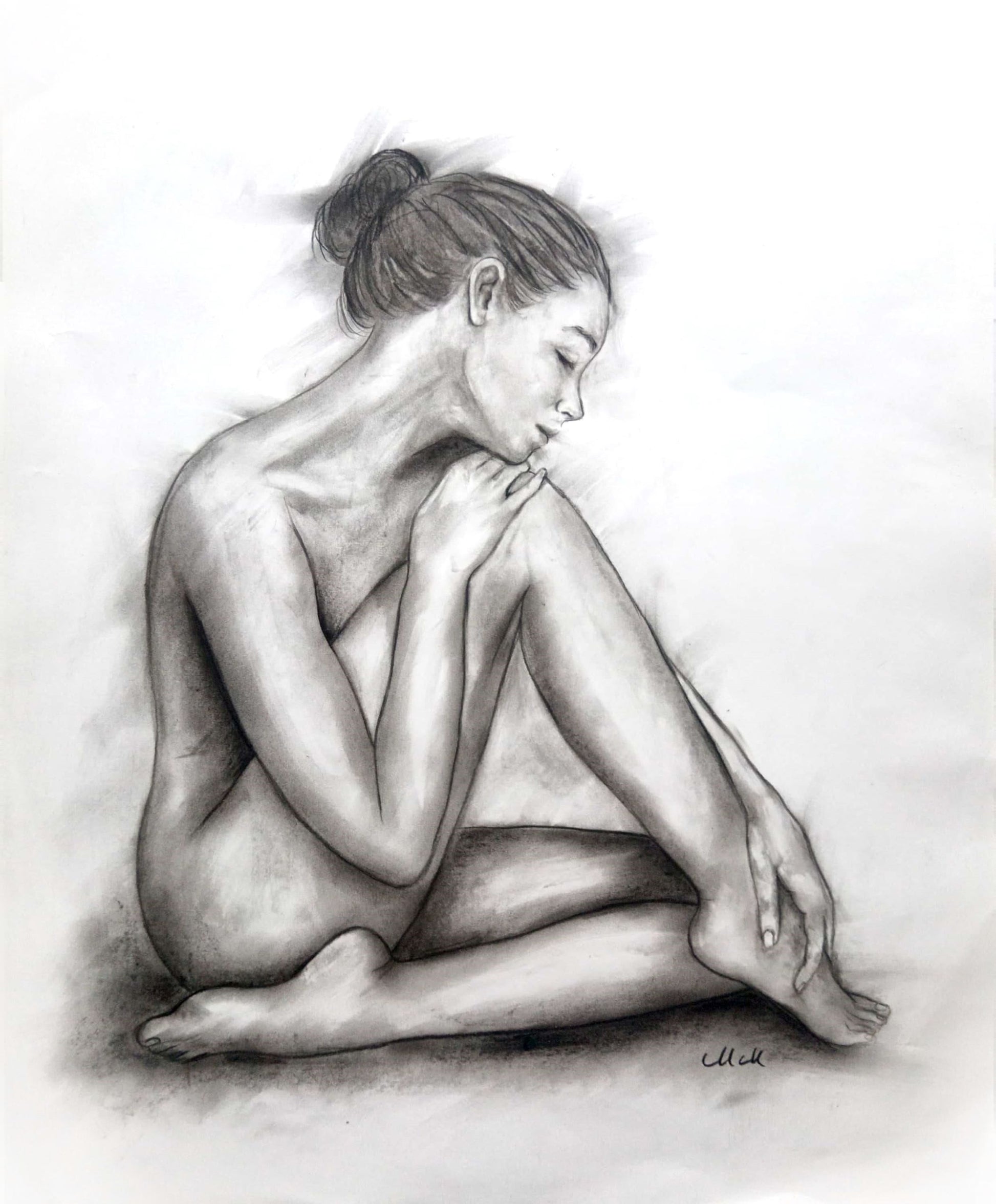 Pencil drawing of a nude woman sitting with her legs crossed on a light background