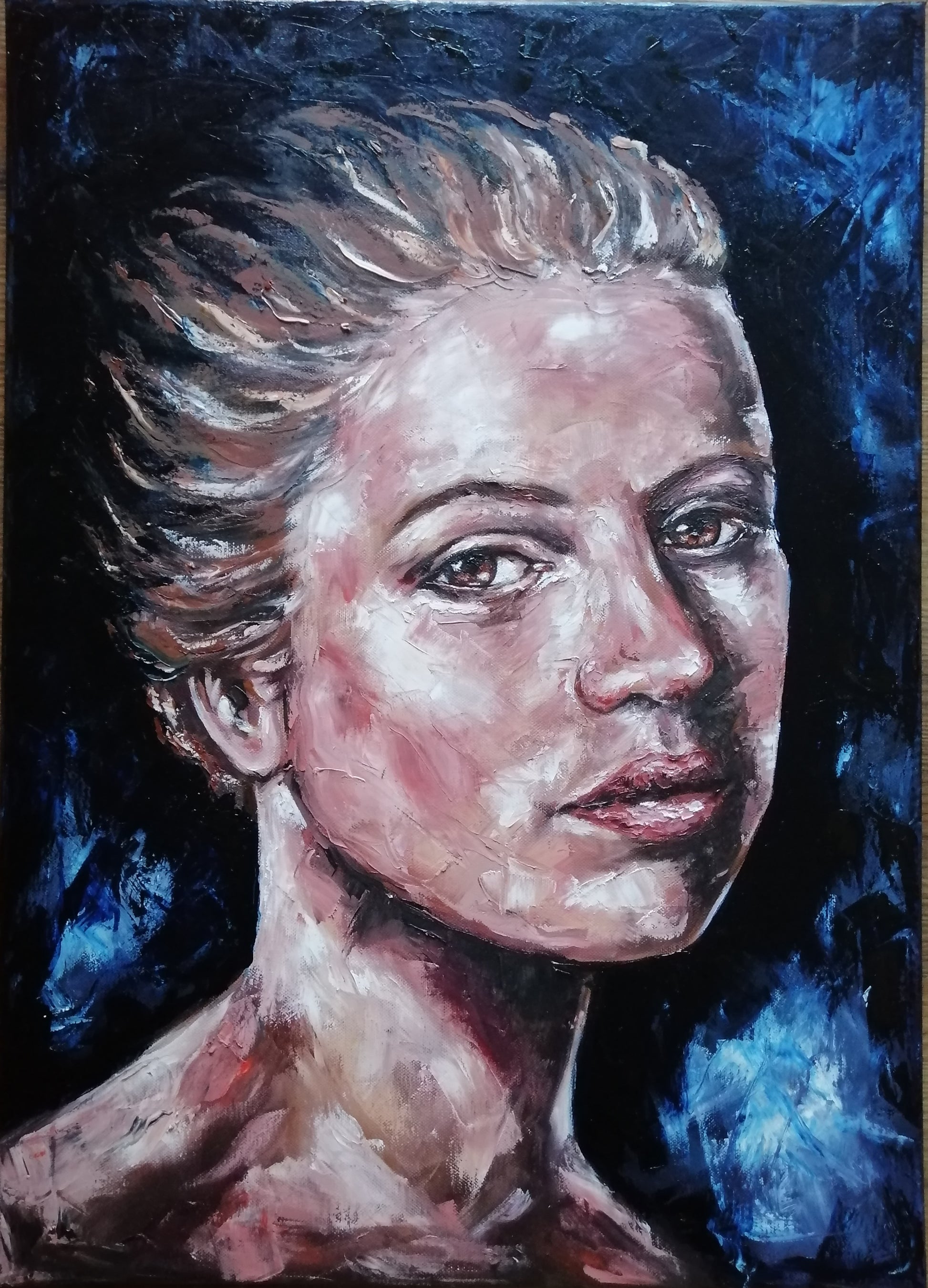 Colorful Impasto Portrait – Original textured Oil Painting

This striking impasto portrait of a woman is a vibrant and expressive piece of original handmade art. Created with palette knife and rich, textured oil paint, this colorful portrait painting brings depth and emotion to any space.

Portraiture Size: 50 cm x 70 cm (20" x 28")