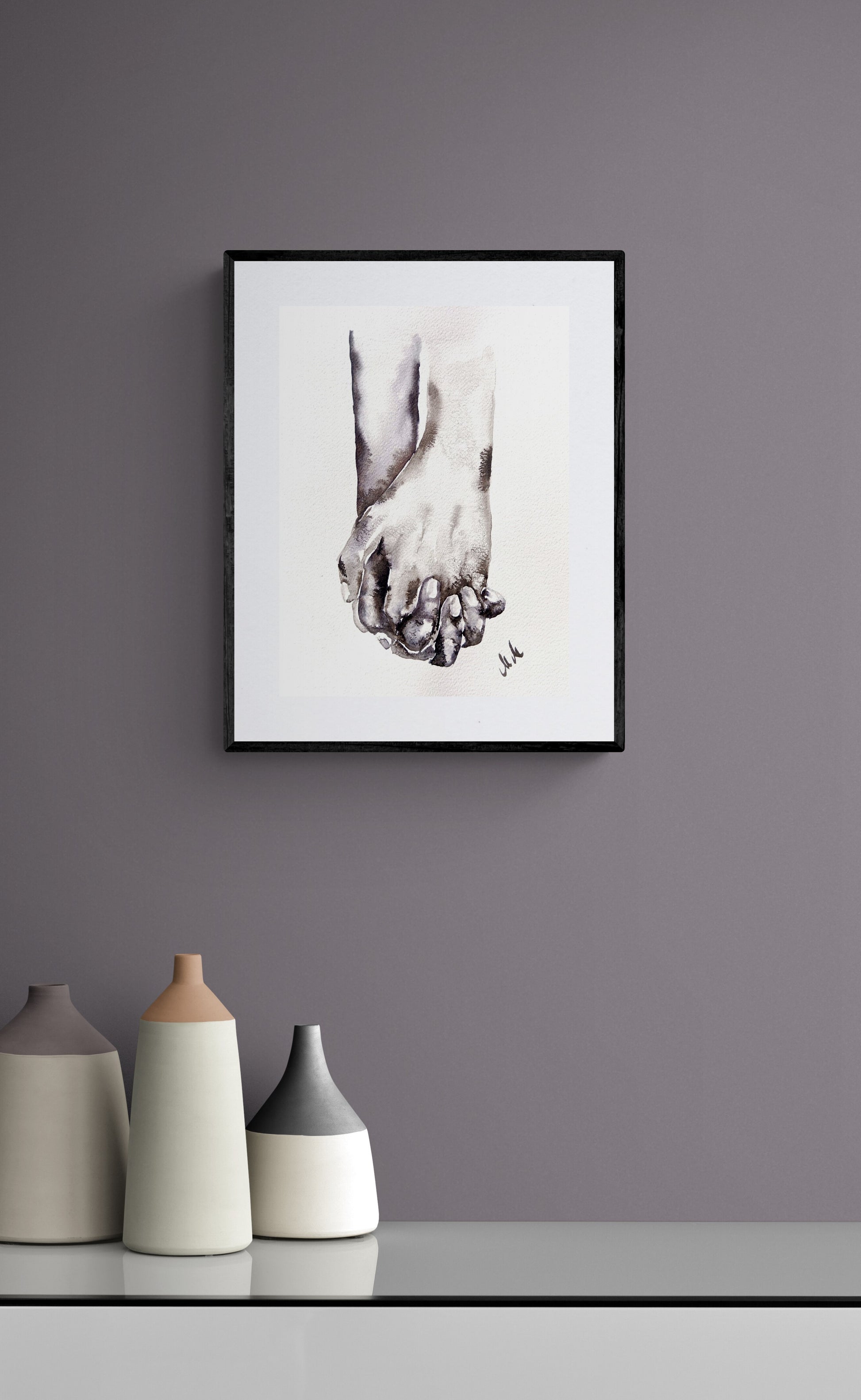 Lovers Holding Hands – Minimalist wall art - Ink Painting

This black and white wall art is a beautiful minimalist art, perfect for a modern home, Scandinavian-style space, or boho home.

Its timeless simple design makes it a versatile addition to any room: bedroom, living room and including a home office or hallway.

Ideal as a thoughtful gift for lovers, young families, or as family home wall art, it brings a sense of love and unity to any space.