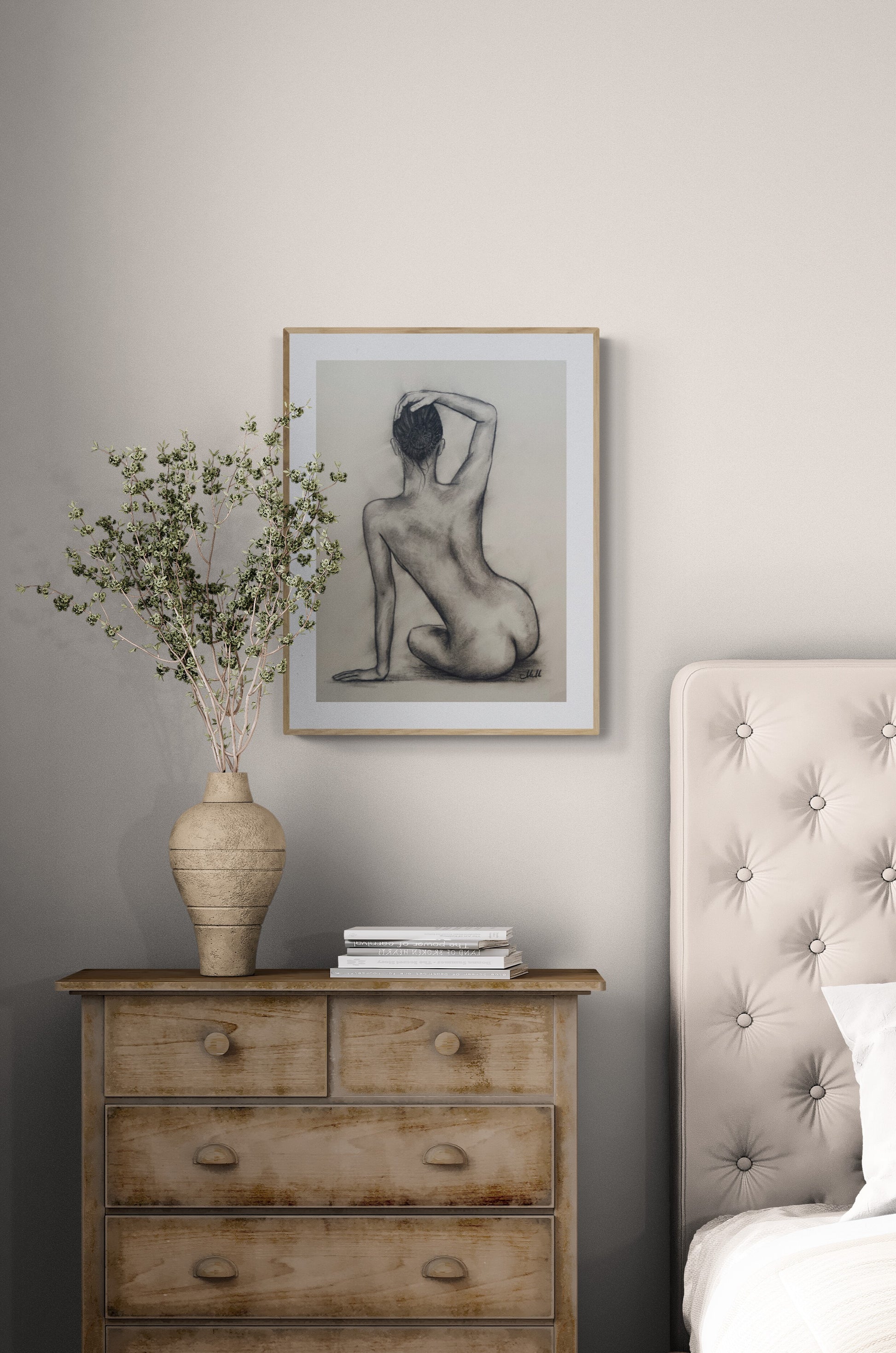 Art
This intimate charcoal drawing of a nude woman captures a quiet moment of vulnerability and allure.
With a perfect balance of elegance and sensuality, the artwork brings a romantic, softly erotic atmosphere to your comfy bedroom , just enough to stir emotion, while remaining gentle and refined.
Drawn in charcoal on light beige paper, the delicate lines and soft shadows celebrate the natural beauty of the female form.
