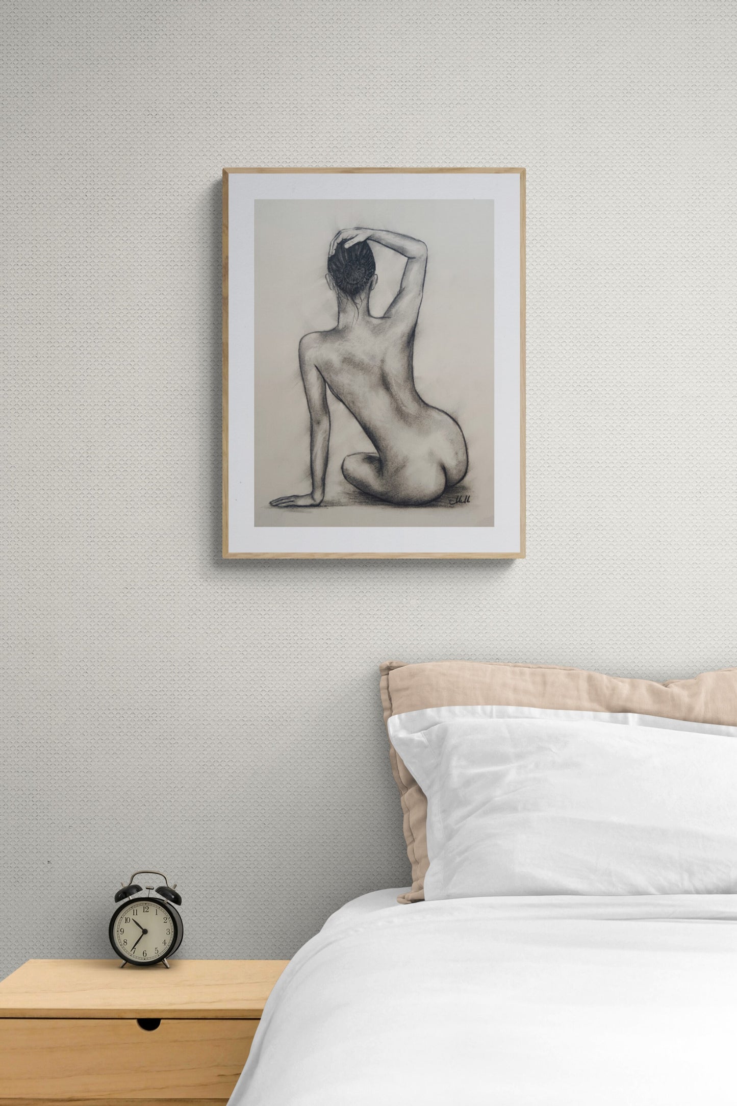 Art
This intimate charcoal drawing of a nude woman captures a quiet moment of vulnerability and allure.
With a perfect balance of elegance and sensuality, the artwork brings a romantic, softly erotic atmosphere to your minimal bedroom, just enough to stir emotion, while remaining gentle and refined.
Drawn in charcoal on light beige paper, the delicate lines and soft shadows celebrate the natural beauty of the female form.