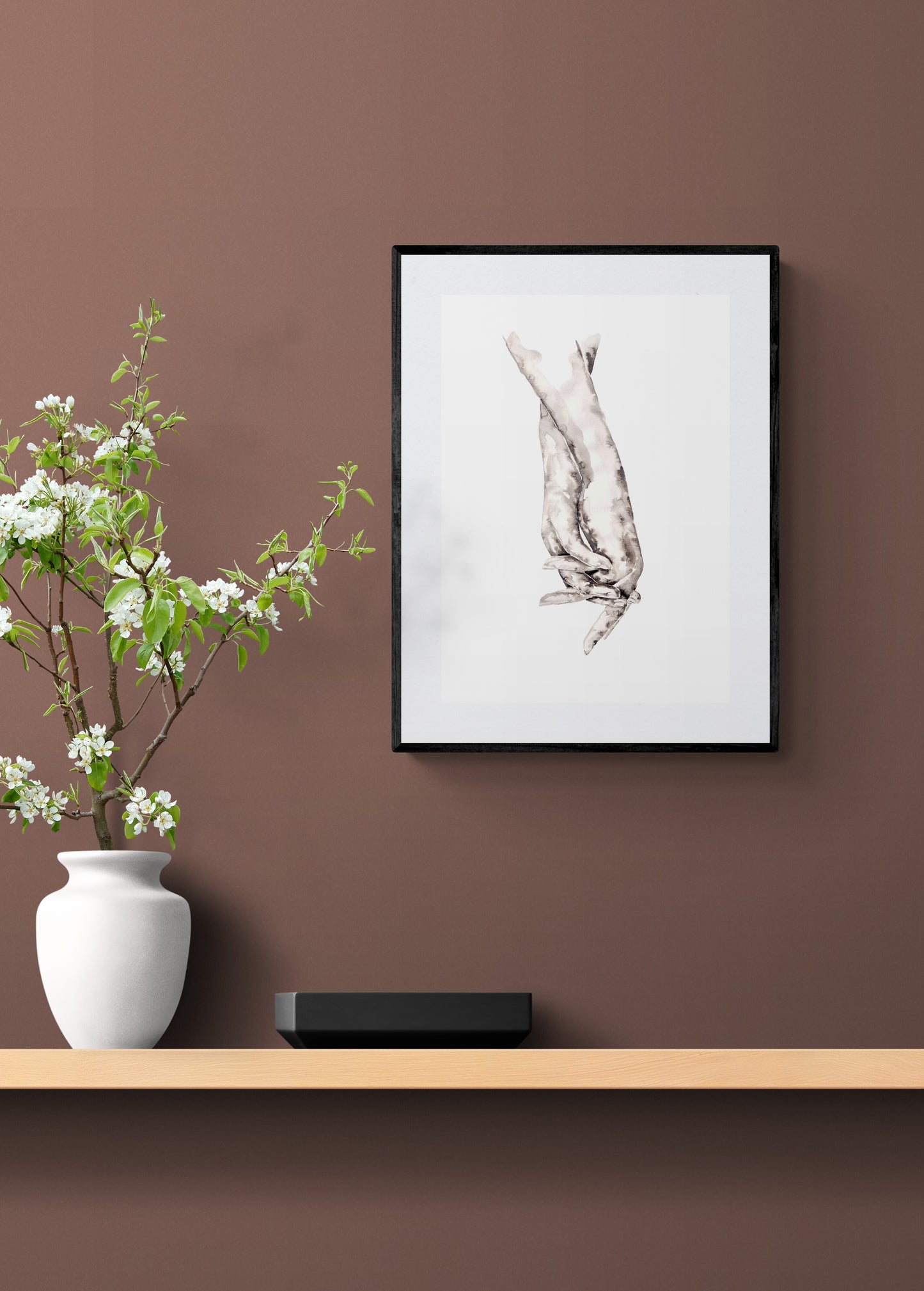 Lovers Holding Hands – Minimalist Ink Painting

This black and white artwork is the perfect gift for couples, symbolizing love, connection, and unity.

The simple painting effortlessly complements Scandinavian style home, modern livingroom wall decor and boho wall art.&nbsp;

Hands drawing is a meaningful symbol of love, an ideal choice for lovers gift or gift for partner. This piece adds a stunning touch to any family home.

Size: 16" x 11" (42 cm x 29 cm)