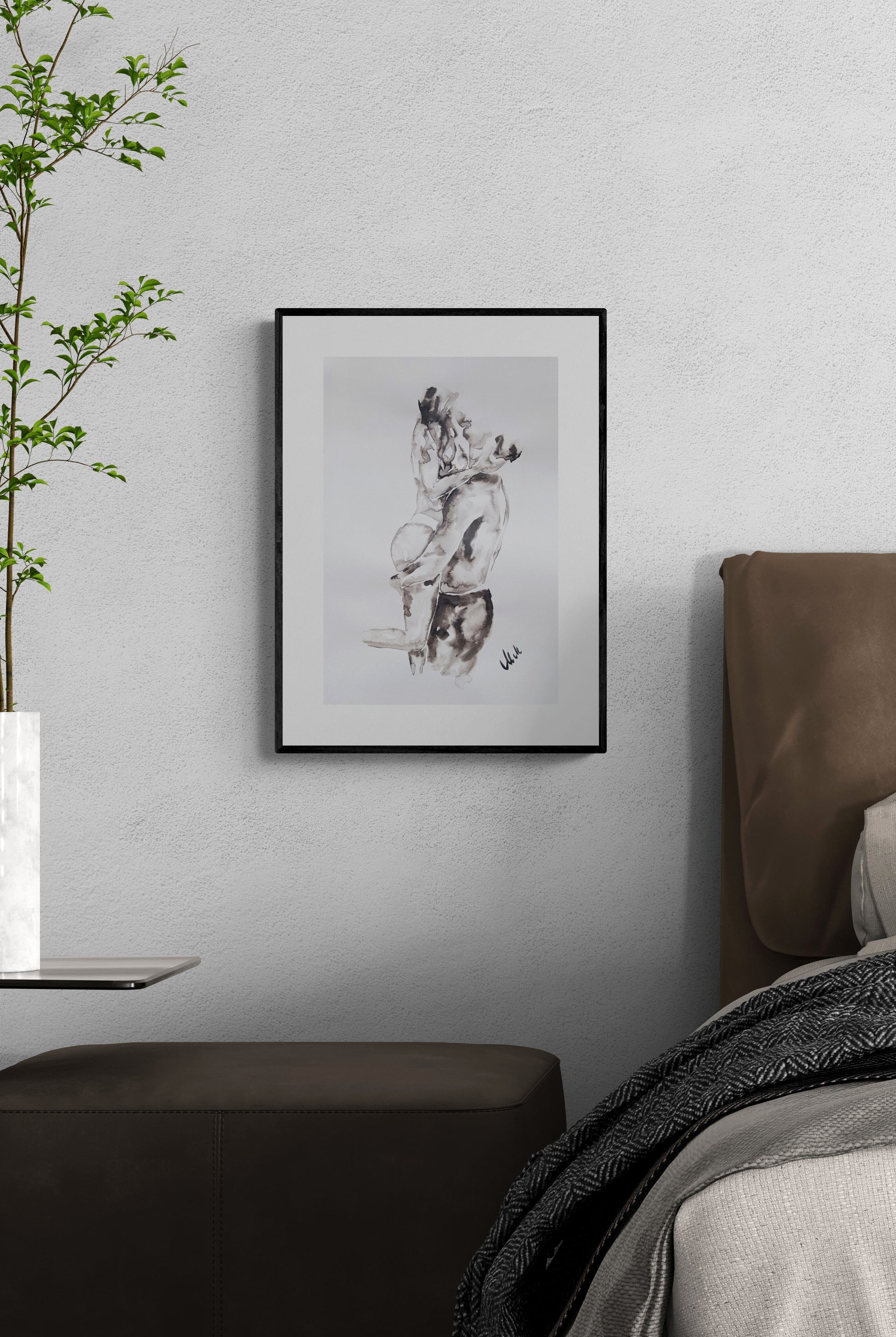 modern-and-minimal-bedroom wall decor - black and white romantic artwork
This original ink artwork captures the intimate embrace of lovers.

With just water and delicate strokes of black ink, this minimalist piece radiates simplicity and elegance, making it a perfect above-bed painting or a unique gift for couples.

Created on natural white, matte, heavy art paper using high-quality ink. and lovers.
